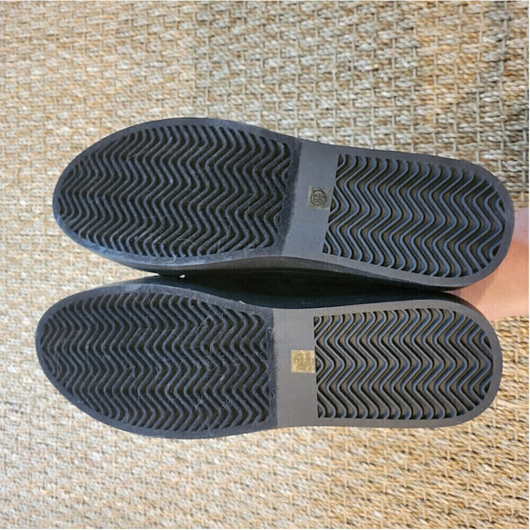 CATHERINE MALANDRINO black platform slip on shoes.  Size is 8.5. - Picture 6 of 9